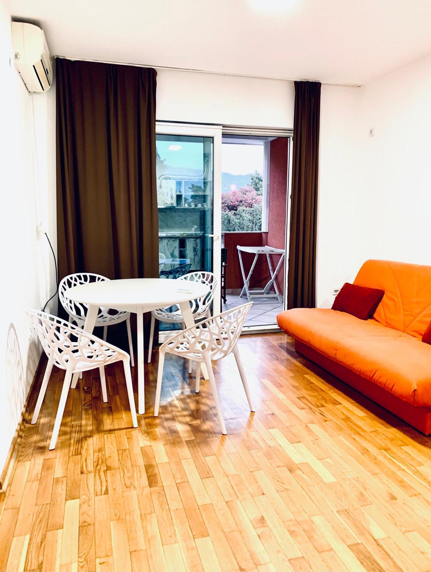 Apartament Sea *